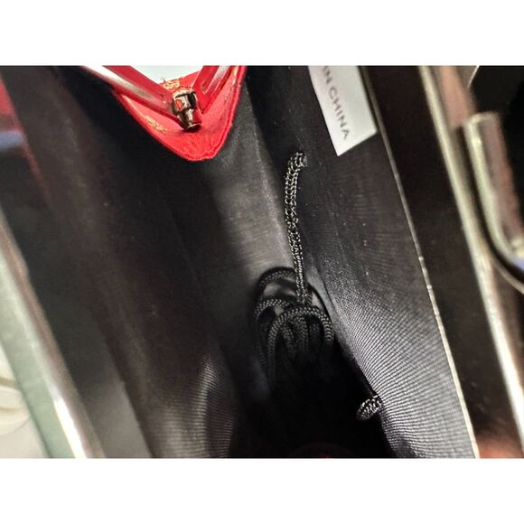 NWD Vintage-Inspired Asian Red Floral Embroidered Mini Handbag Evening Purse - Picture 3 of 10